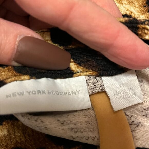 New York & Company Leopard Print Lace Front Dress Womens Size Medium 3/4 Sleeve - Picture 8 of 9